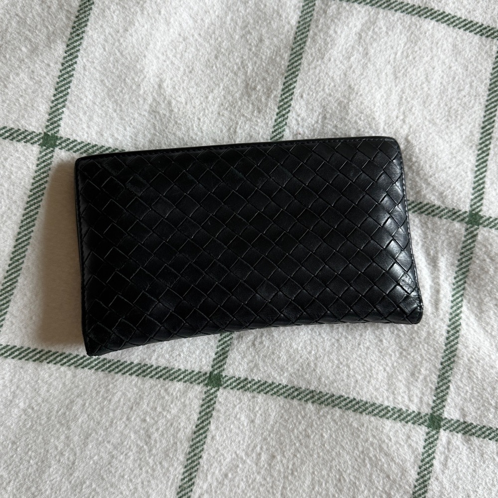 Bottega Veneta Intrecciato black wallet